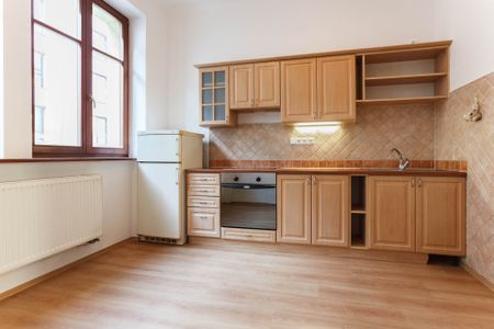 Pronájem bytu 2+kk 38 m², Otakarova 1657, České Budějovice - Fotografie 2