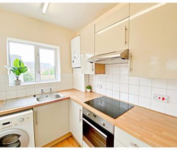 28 (3) Clementson Road, Crookes, Sheffield, S10 1GS - Photo 2