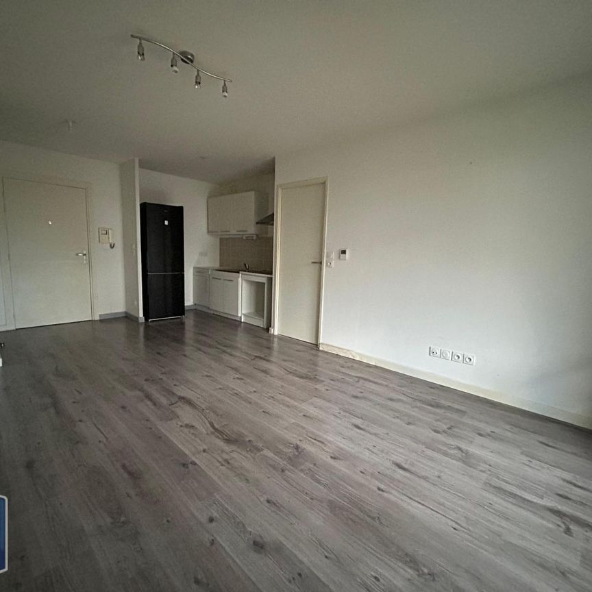 Location Appartement 2 pièces 41m² MONTFAVET 84140 - Photo 1