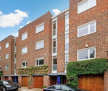 Woodsford Square, Holland Park, London, W14 - Photo 3