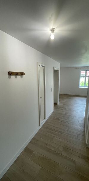 Location Appartement 2 pièces 48m² ARMENTIERES 59280 - Photo 1