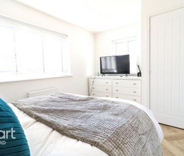 3 bedroom semi-detached house to rent - Photo 2