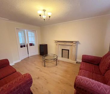 4 bedroom house to rent - Photo 1