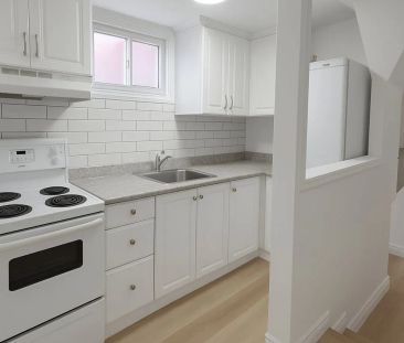 92 Braymore Boulevard #Bsmt - Photo 2