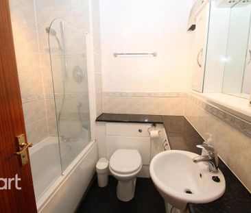 2 bedroom flat to rent - Photo 6