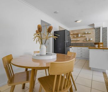 Stylish Single Level 2 Bedroom Unit -Spacious with Natural Light - Photo 5