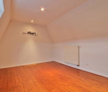 Woning met 2 slpks en terras in Melsele te huur! - Photo 1