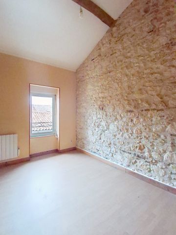 Location Appartement 4 pièces 105m² REALMONT 81120 - Photo 3