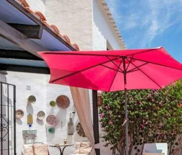 2 bedroom luxury Townhouse for rent in Nueva Andalucia, Andalusia - Photo 5