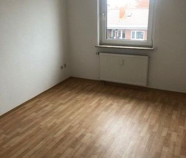 Freundliche 3 Zimmer Wohnung mit Balkon - Photo 1