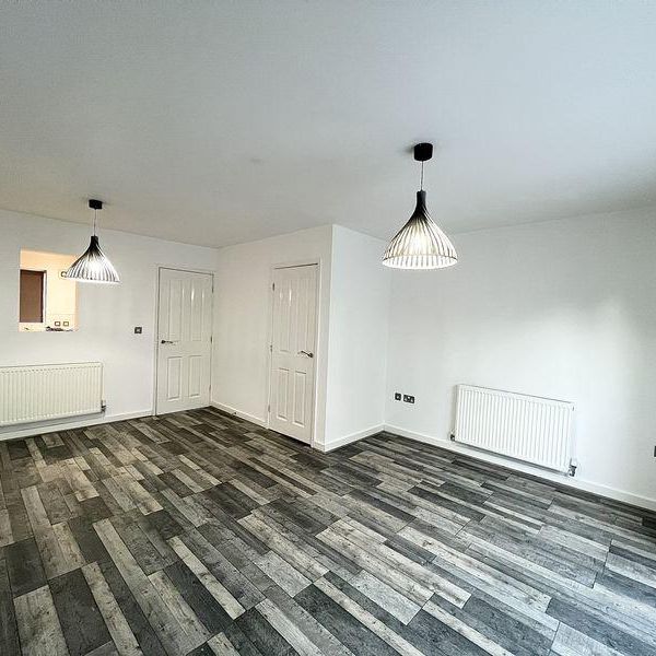 2 bedroom semi-detached house to rent - Photo 1