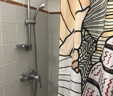 T2 Hyères (83400) - Photo 5