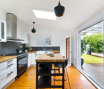 2-bedroom peninsula cottage - Photo 5