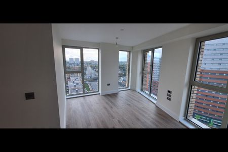 1 Bed Flat, Bristol Street, B5 - Photo 2