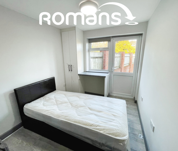 1 bedroom in a house share to rent - Photo 1