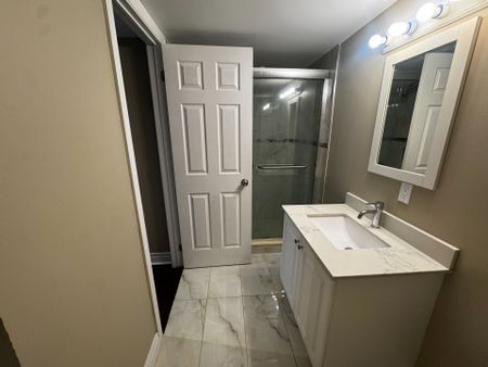 For Lease - 13 Prince William Drive Unit# First Floor, Markham, Ontario - Photo 5