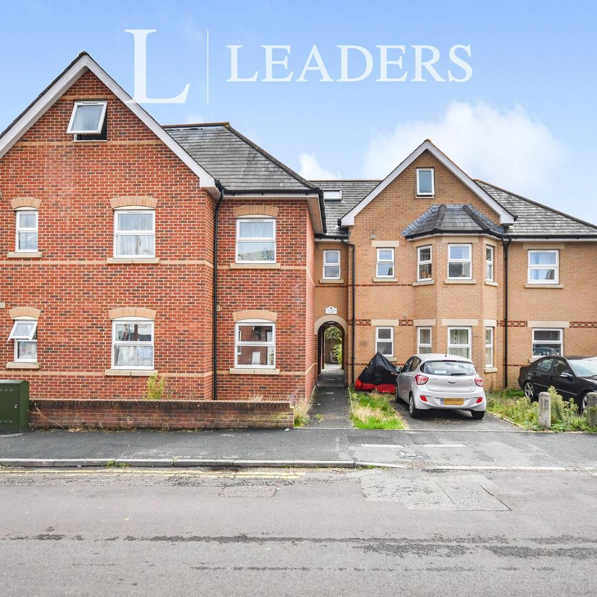 2 bedroom apartment to rent Stanley Road, Bournemouth, BH1 - Photo 1