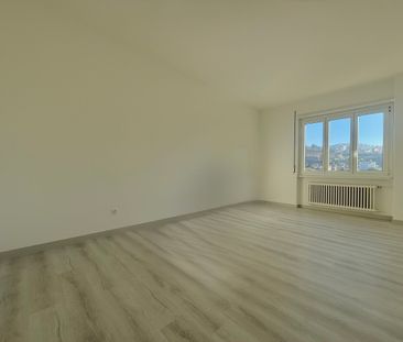 Ampio 4.5 locali ristrutturato a Chiasso - Foto 2