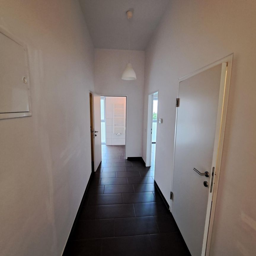 Moderne 2-Zimmer Wohnung mit Balkon in der Raimundstraße 24-26 / Top C7 - Foto 1