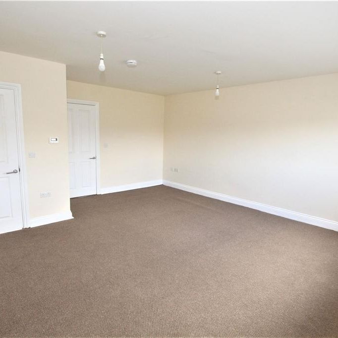 3 bedroom maisonette to rent - Photo 1