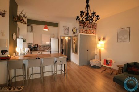 NIMES ECUSSON - BEAU T3 RENOVE - Photo 3
