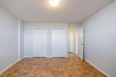 Lawrence East Apartments — 1 Bedroom available at 4000 Lawrence Avenue East, Scarborough - Photo 2