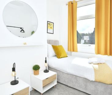 1 bedroom in a house share to rent - Photo 4