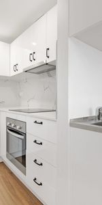 Convenience Plus! - Photo 3