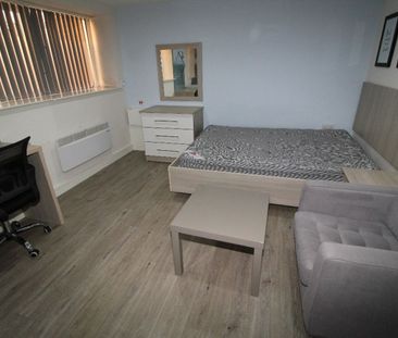 Winckley Square, Flat 09, PRESTON, Lancashire PR1 3JQ - Photo 2