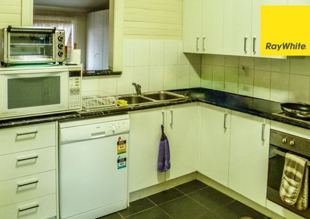 Home For Rent - Photo 4