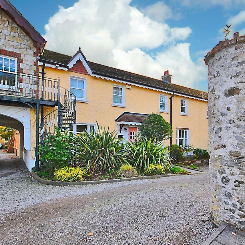 2 The Courtyard, Bettystown, Co. Meath - Photo 1