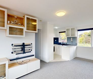 Low-maintenance living at its best - Photo 3