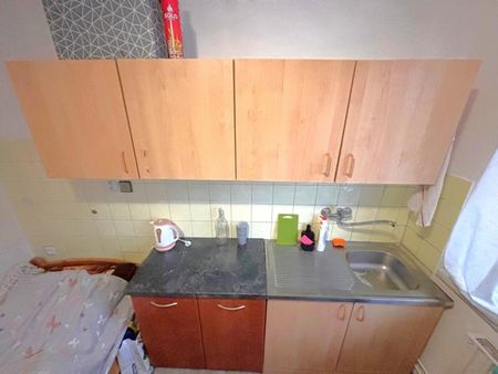 Pronájem pokoje 85 m² - Photo 4
