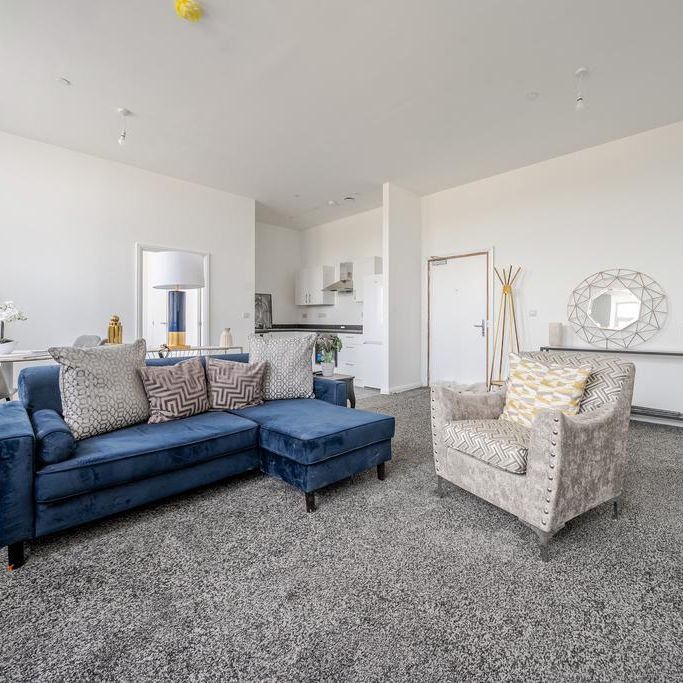 2 bedroom flat to rent - Photo 1