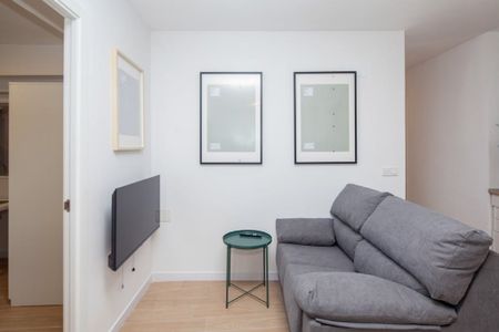 Carrer dAlmassora, Valencia, Valencian Community 46010 - Photo 3