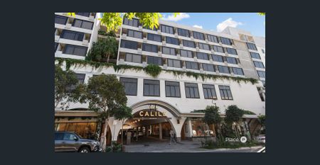 Peaceful and Private Dual-Level Living in the Heart of James Street Precinct - Photo 2