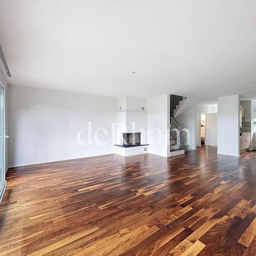 Villa mitoyenne de 5,5 pièces avec jardin - Photo 1