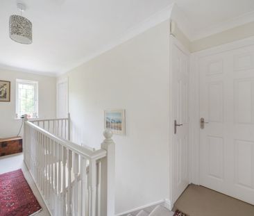 4 bedroom detached house to rent - Photo 1