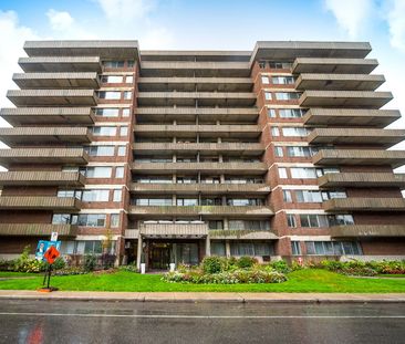 5500 Borden Avenue, Côte Saint-Luc, QC - Photo 6