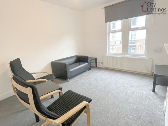 2 Bedroom Flat - Photo 1