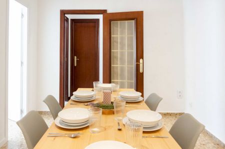 Cozy room in the centre of Valencia - Photo 4