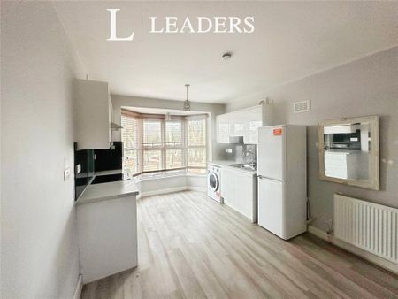 1 bedroom flat to rent - Photo 4