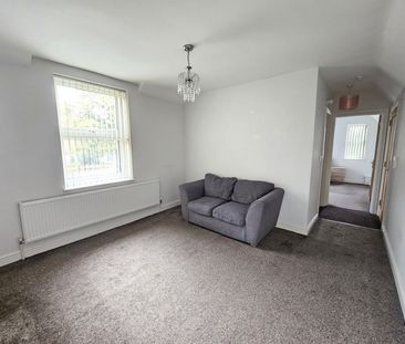 One bedroom Flat - Photo 2