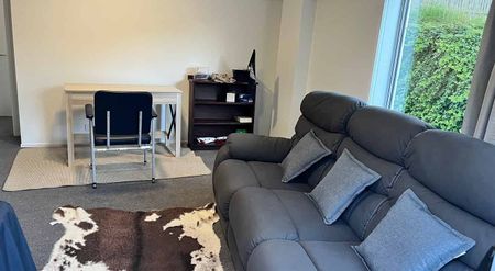 1 Bedroom - Hillpark - Photo 5