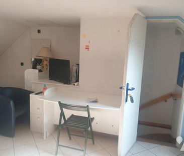 A LOUER STUDIO MEUBLE A SAINT CHELY D'APCHER - Photo 4