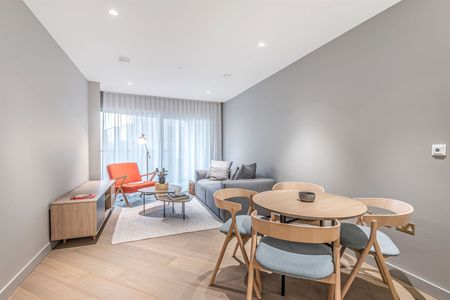 Available from Now - 2 Bed Apartment, Furnished - Photo 2