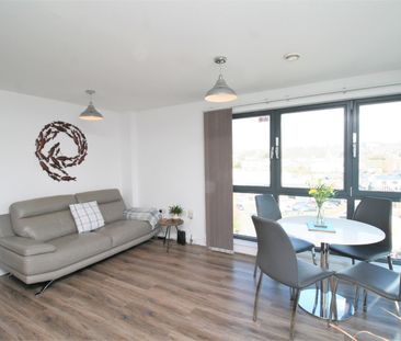 Lockyers Quay, Plymouth - Photo 1
