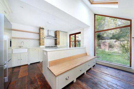 3 bedroom terraced house to rent - Photo 3