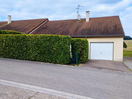 PAVILLON T3 AVEC GARAGE A LOUER SUR VOSNON - Photo 1