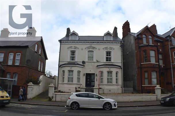 49 Ballygomartin Road - Flat 1, Belfast, BT13 3LA - Photo 1